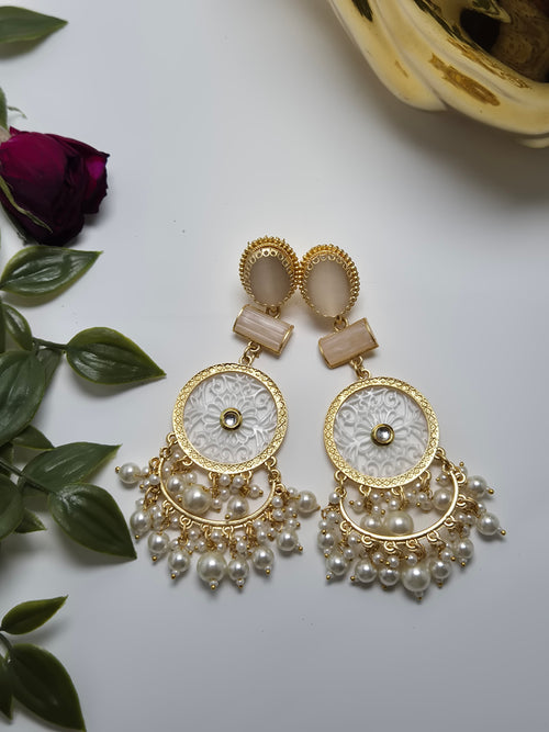 Aira Chandbali Earrings