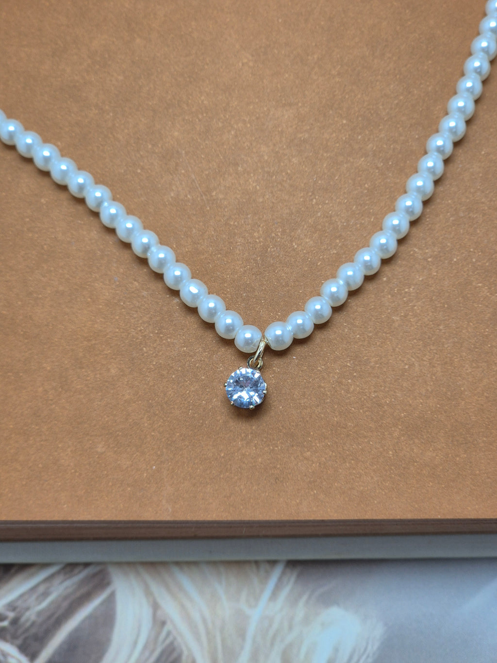 Celeste Pearl Solitaire Pendant Necklace (Anti-Tarnish)