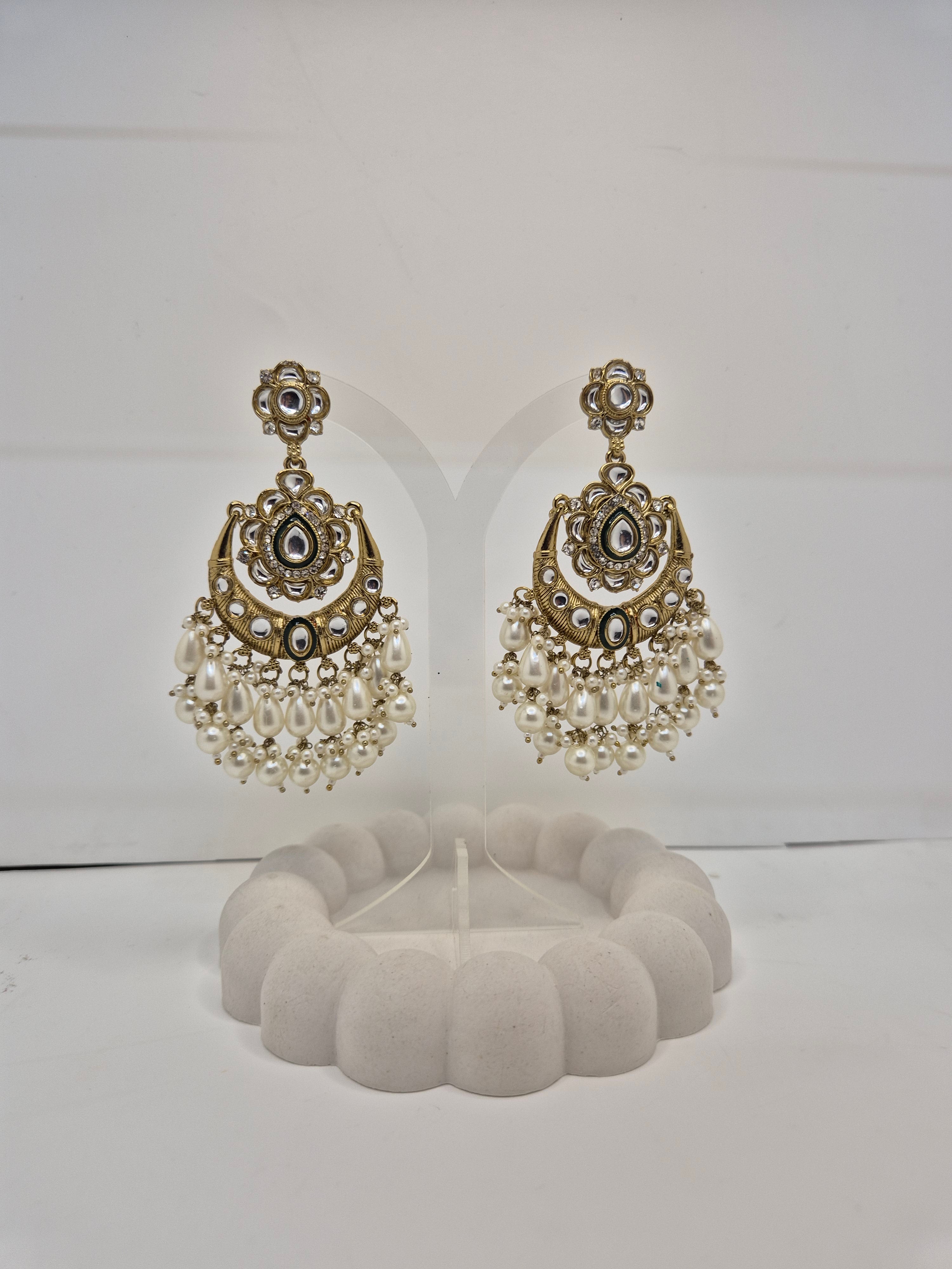 Noor-E-Zeenat Kundan Pearl Chandbali Earrings