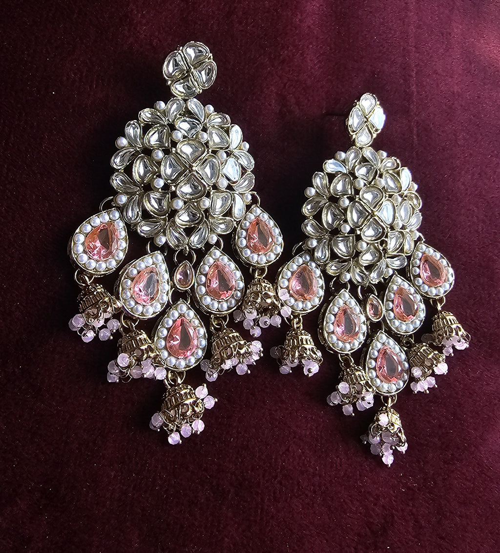 Noor Kundan Jhumka Earrings