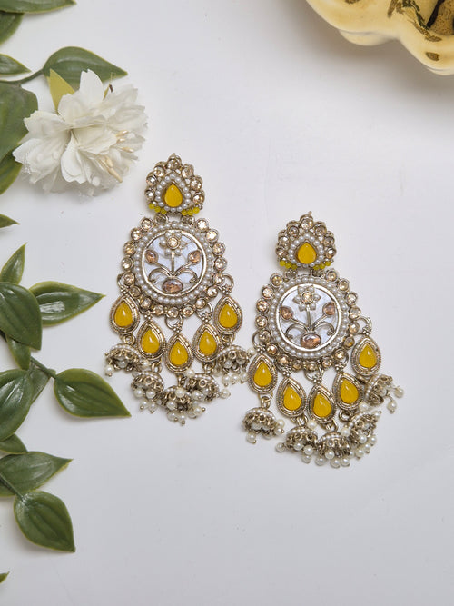 Aaradhya Antique Kundan Chandbali Earrings