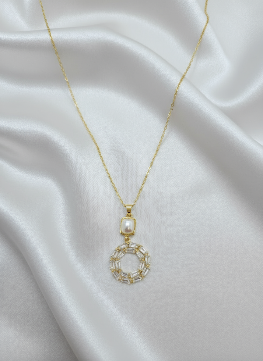 Luna Radiance Gold-Plated Pearl Pendant Necklace