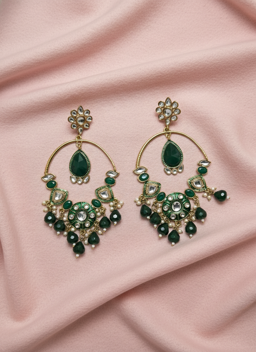 Naira Regal Chandbali